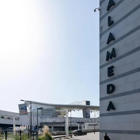 Viva Stadium Residence Studios Porto Exterior photo