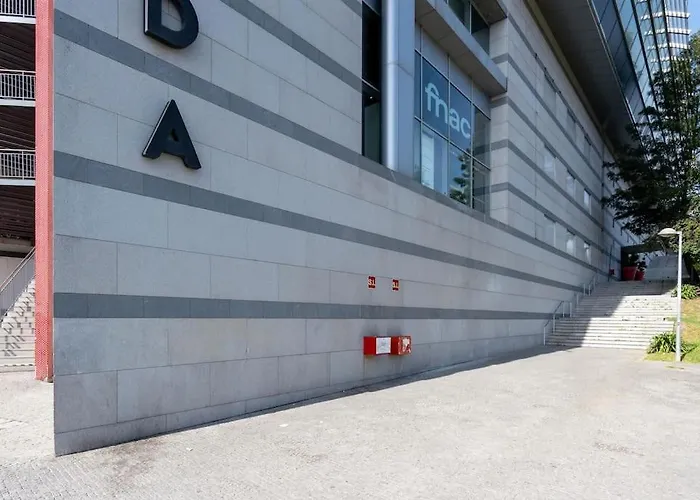 Viva Stadium Residence Studios